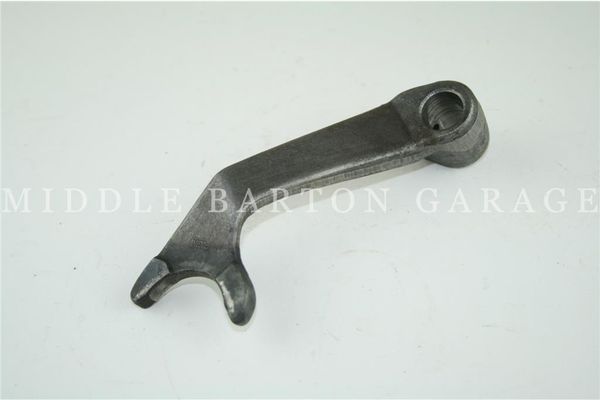 SELECTOR FORK REVERSE GEAR-600/600D